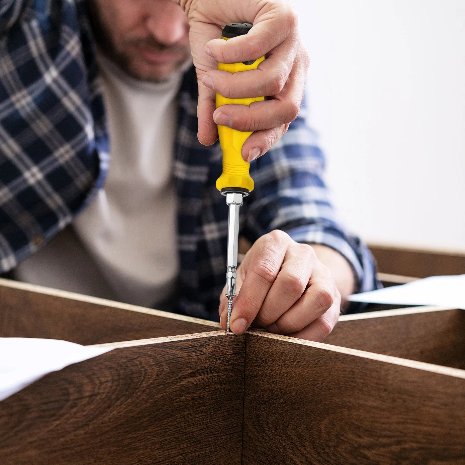 2 in 1 Screwdriver PH2 Phillips & SL3 Slotted Magnetic Screwdrivers, Yellow