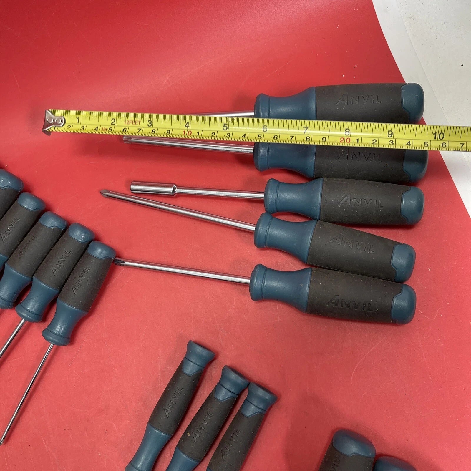 18-piece screwdriver set Anvil