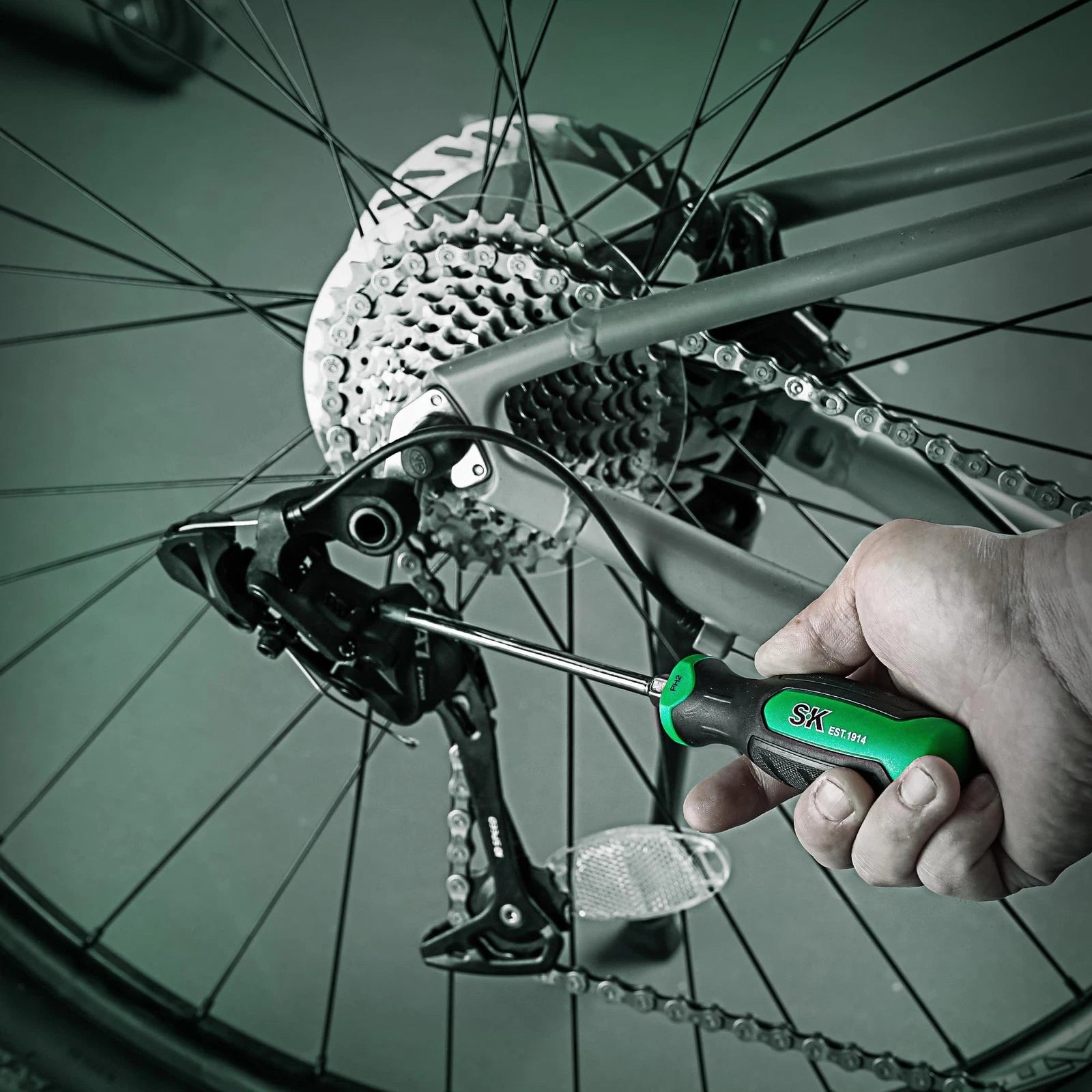 5-Piece Phillips Screwdriver Set, Magnetic Screwdriver Set, S2 Steel, SureGri...