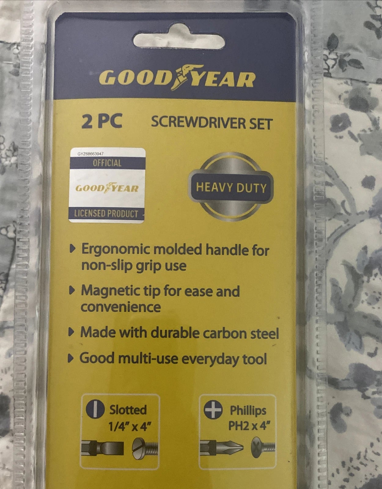 Goodyear screwdriver set Ergonomic Magnetic Tip Durable Phillips Slotted 2 Pack