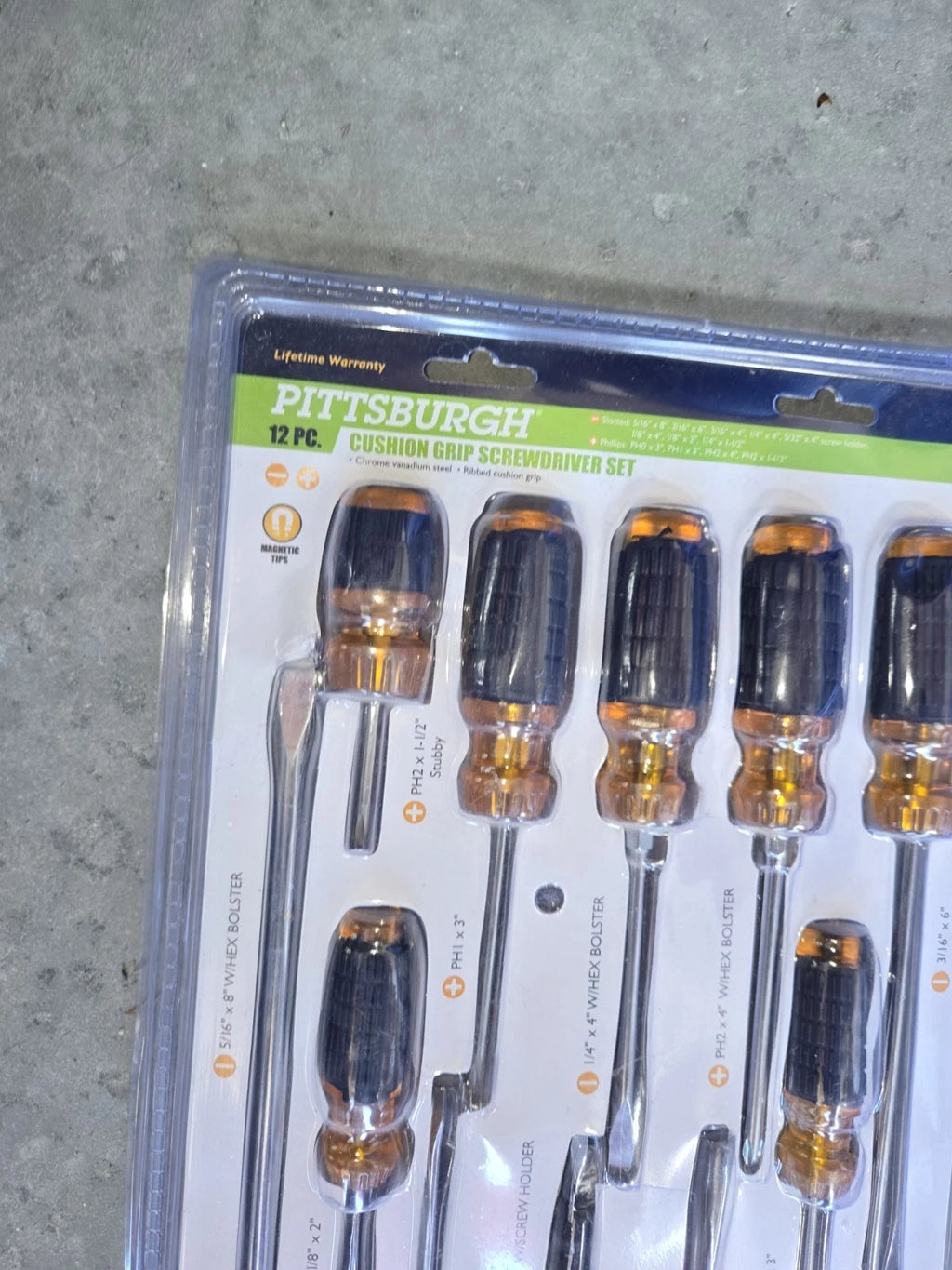 Pittsburgh 12 Piece Cushion Grip Screwdriver Set - New in Sealed Package