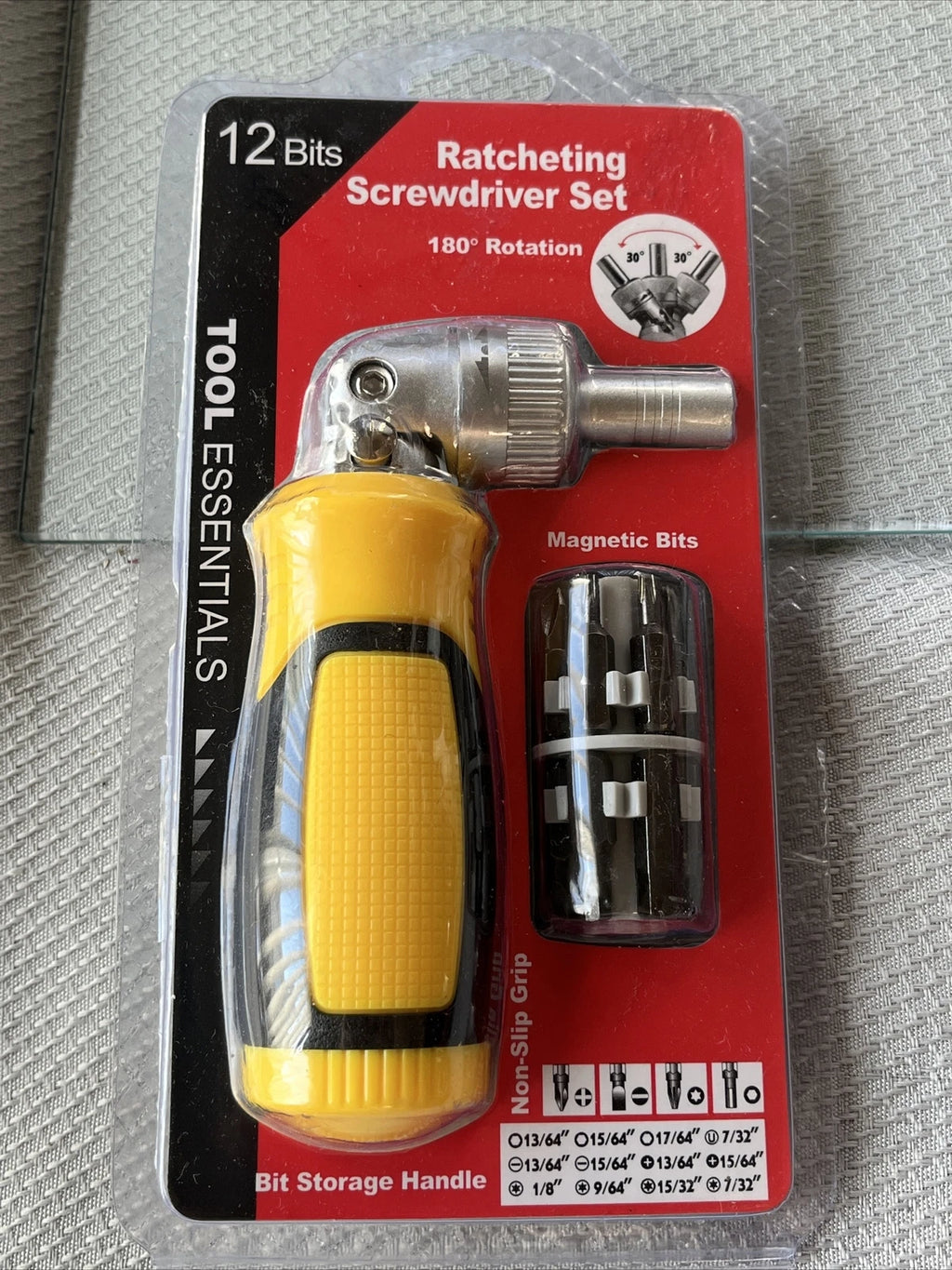 Tool Essentials 12Bits Ratcheting Screwdriver Set