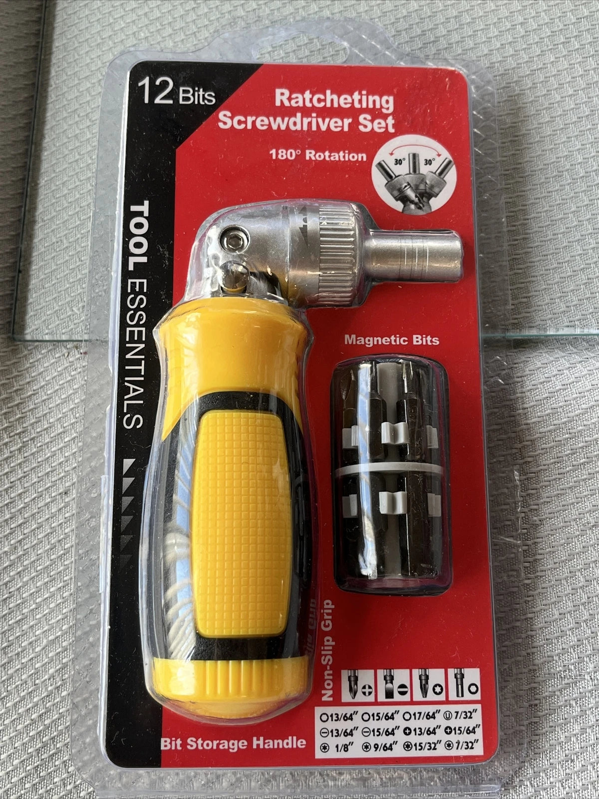 Tool Essentials 12Bits Ratcheting Screwdriver Set